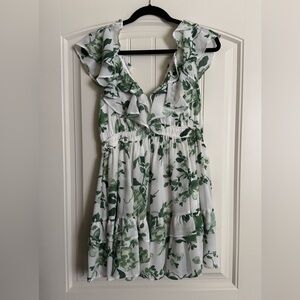 NWT Green and White Floral Ruffle Dress - Medium Petite
